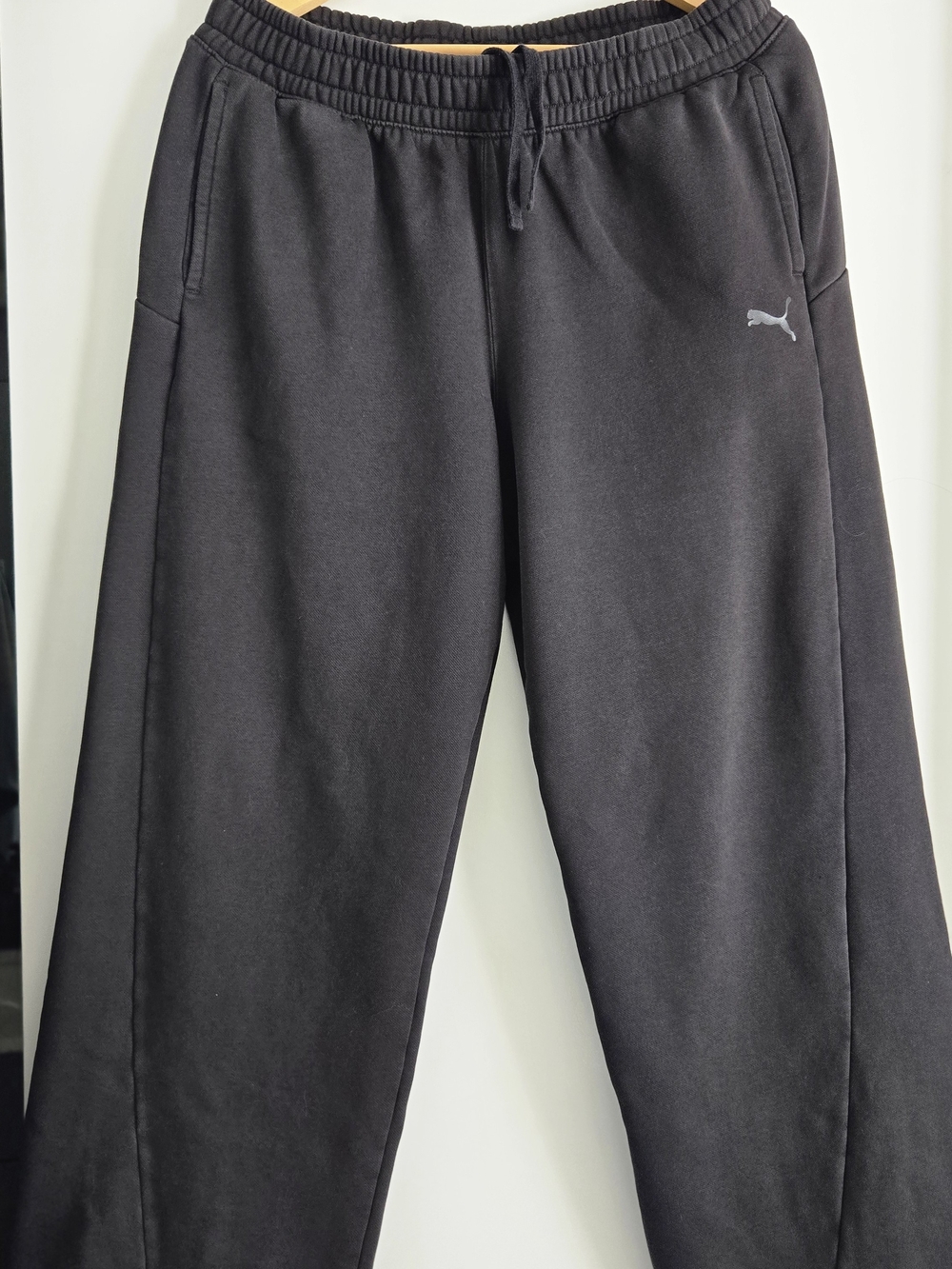 Puma Women's Black Sweatpants - Casual Athletic Joggers